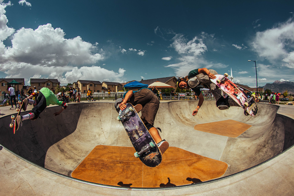 Colton, Bryce, Skyler-triple Backside Airs at the Geertsen28 party